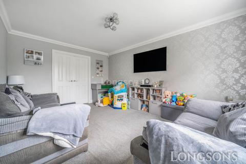 27 Aircraft Drive, Watton, Thetford, IP25 6ZA