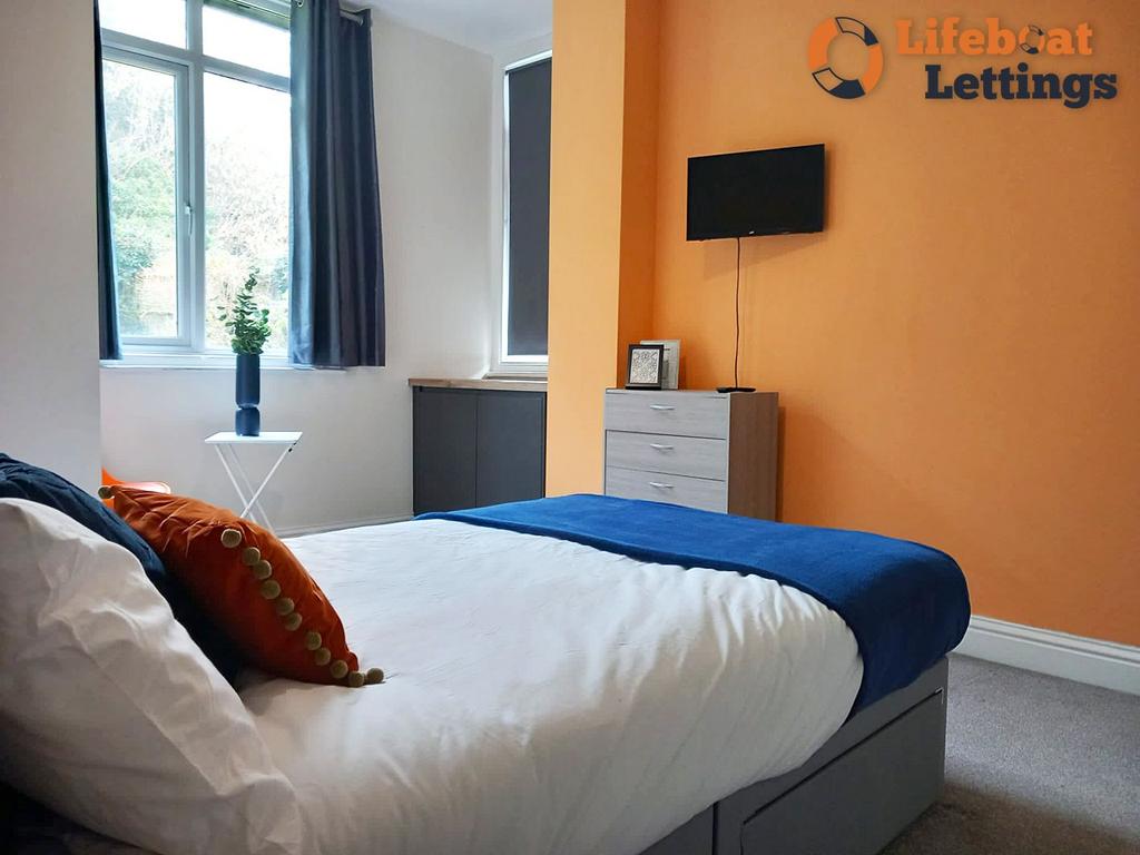 Bedroom 3b