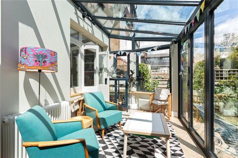 5 Hillworth Road, London, SW2 2DZ