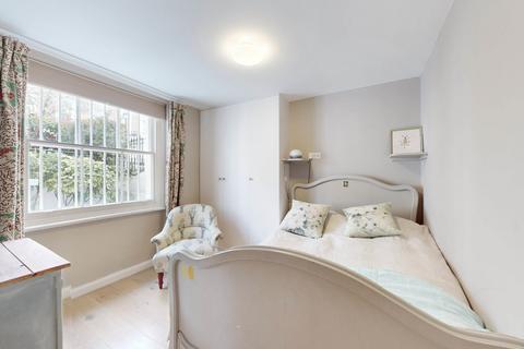2 bedroom flat for sale, Abbey Gardens, St John's Wood, London
