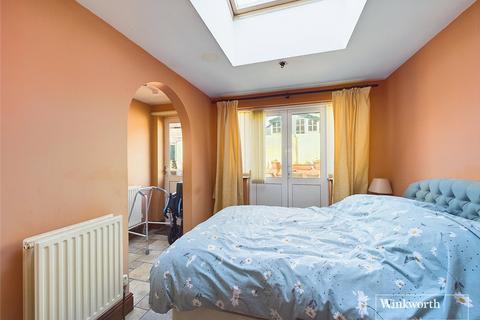 2 bedroom terraced house for sale, Kintbury Walk, Reading, Berkshire, RG30