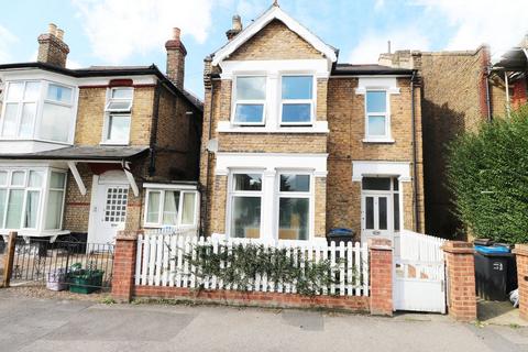 4 bedroom maisonette for sale, Park Road, Colliers Wood, London, SW19