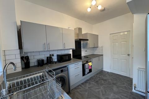 3 bedroom terraced house to rent, Mount Street, Chaplefields, Coventry, CV5