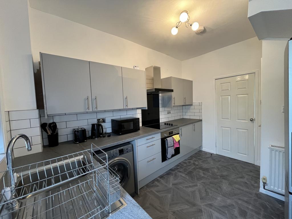 Mount Street, Chaplefields, Coventry, CV5 8 DD