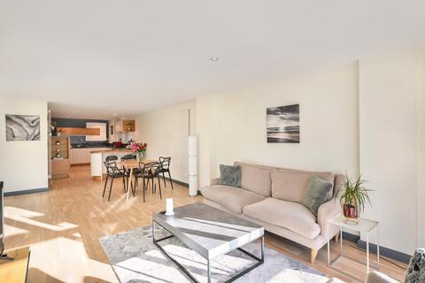 2 bedroom flat for sale, Westgate Apartments, Leeman Road, York, YO26