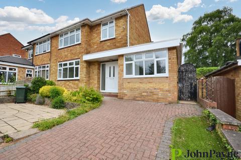 4 bedroom semi-detached house to rent, Leamington Road, Styvechale, Coventry, West Midlands, CV3