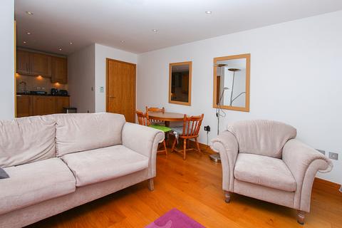 1 bedroom property for sale, Royal Terrace, Glategny Esplanade, St Peter Port, Guernsey, GY1