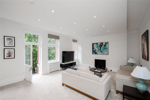 4 bedroom flat to rent, Iverna Court, Kensington, W8