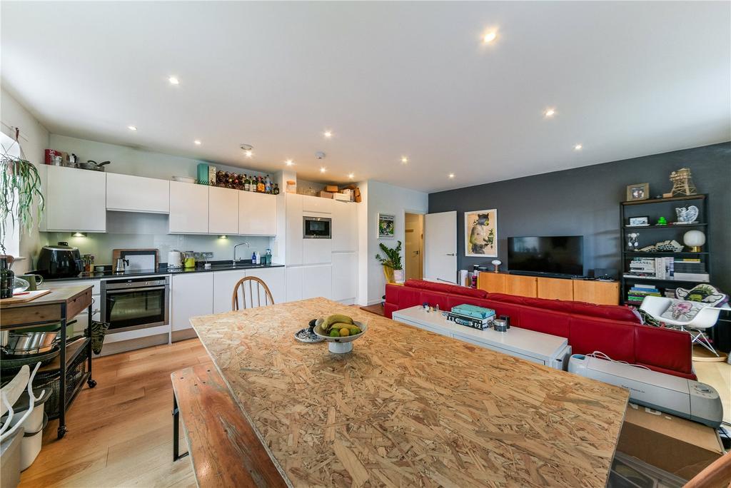 Reception/Kitchen