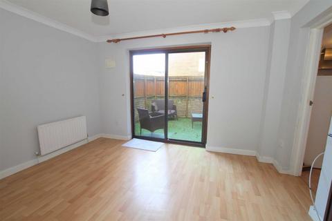 1 bedroom apartment for sale, Diana Court, Lymington Road, Highcliffe, Highcliffe, Christchurch, Dorset, BH23