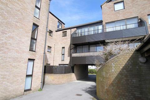 1 bedroom apartment for sale, Diana Court, Lymington Road, Highcliffe, Highcliffe, Christchurch, Dorset, BH23