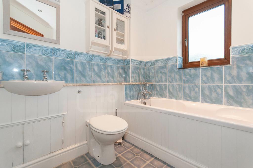 Ensuite