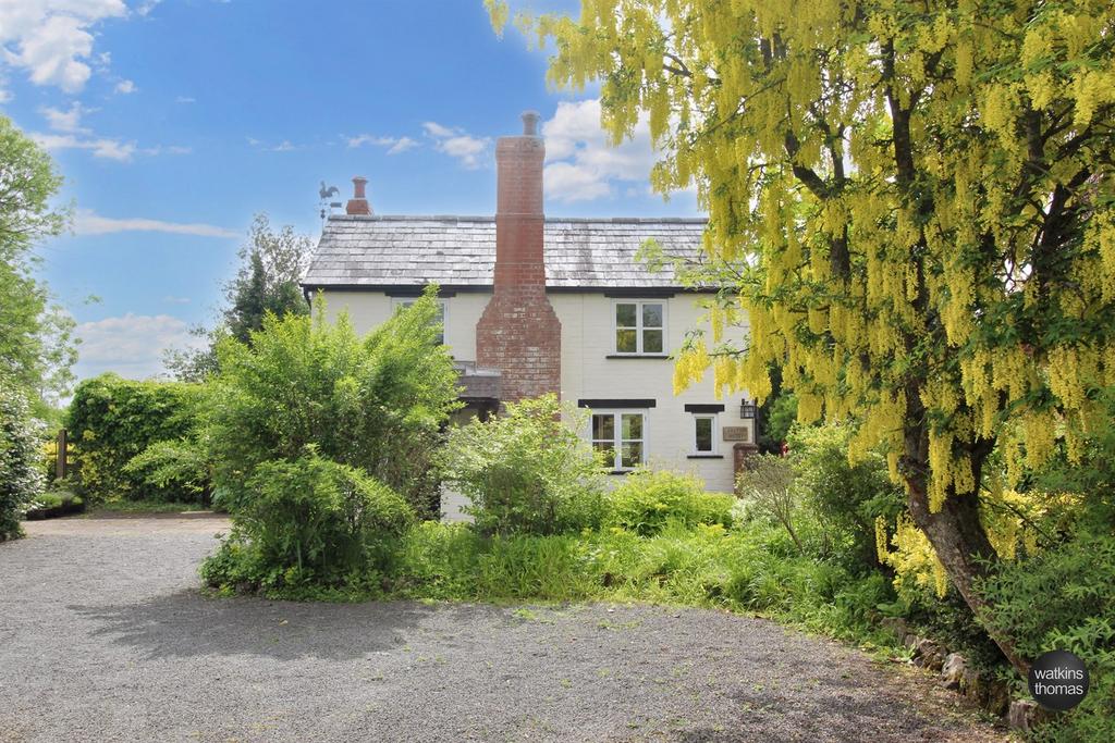 Bearwood, Leominster, HR6 3 bed detached house for sale £475,000