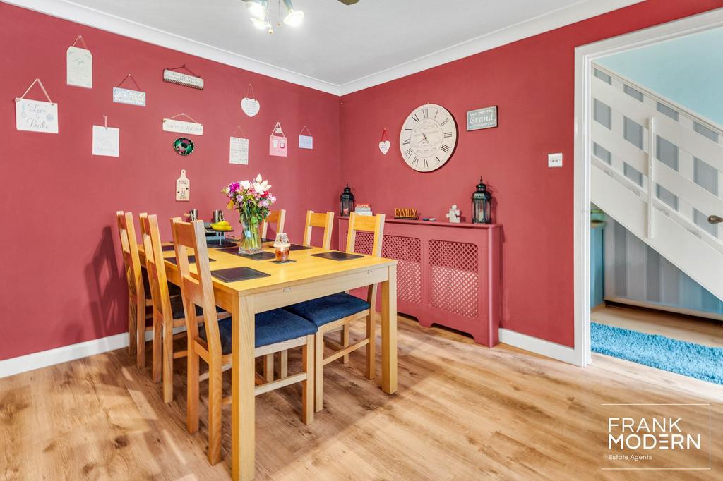 Kitchen / Diner