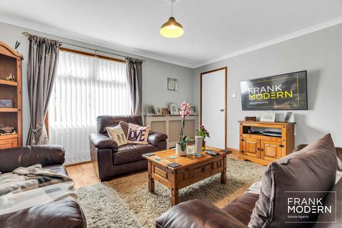 121 Stumpacre, Bretton, Peterborough, PE3 8HT