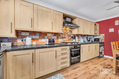 121 Stumpacre, Bretton, Peterborough, PE3 8HT