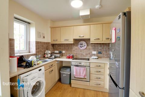 2 bedroom apartment for sale, Queens Drive, Nantwich