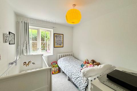 2 bedroom apartment for sale, Vicarage Gardens, Whitstable CT5