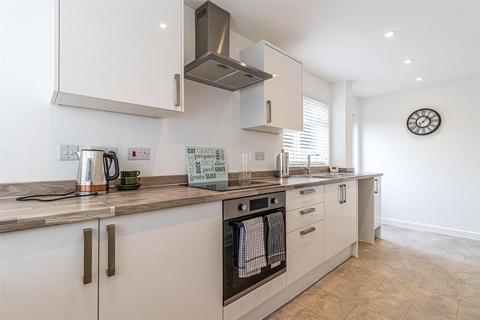 1 Heath Way, Swindon, SN3 4DT