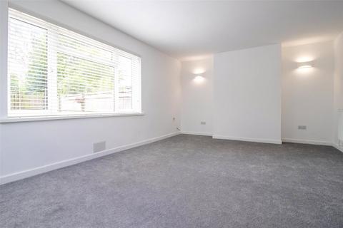1 Heath Way, Swindon, SN3 4DT