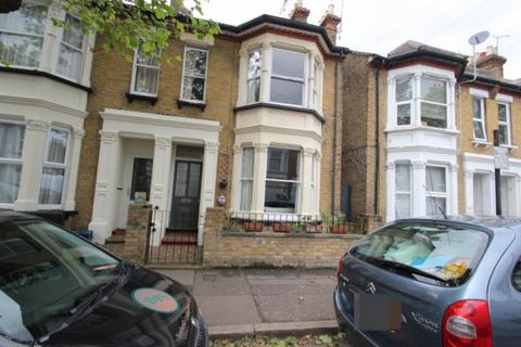 69 Ashburnham Road, Southend-on-sea, SS1 1QE
