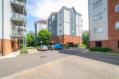 2 bedroom flat for sale, Westwood Drive, Canterbury, CT2