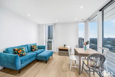 2 bedroom apartment to rent, Kayani Avenue London N4