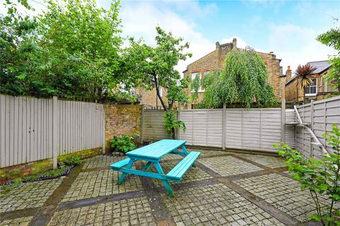 5 Denehurst Gardens, London, W3 9QY