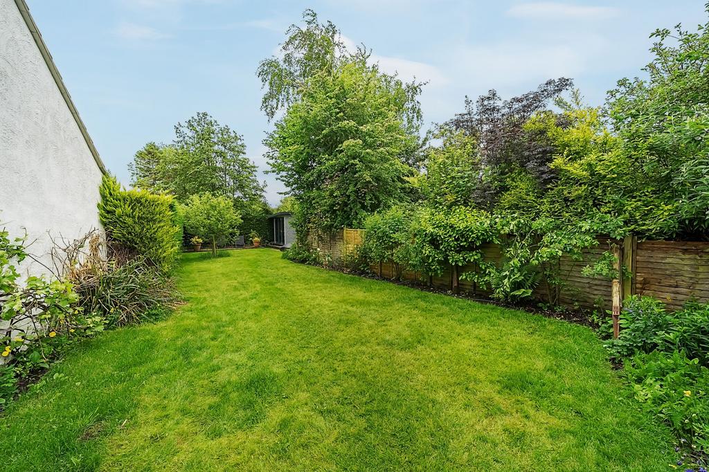 Low Moor Lane, Scotton, HG5 4 bed cottage for sale £475,000