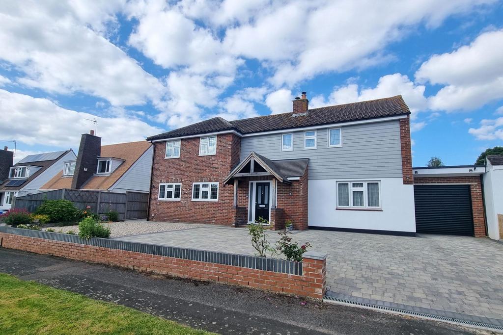 RADCLYFFE ROAD, WALLINGTON 4 bed detached house for sale £730,000