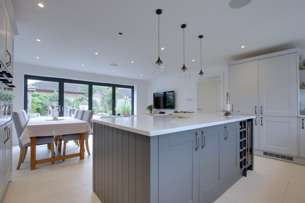 Kitchen/diner/family room