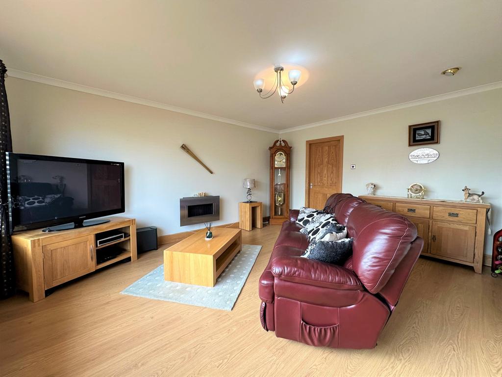 Links Avenue, Carnoustie, DD7 3 bed detached house for sale £260,000