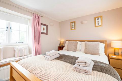 2 bedroom terraced house for sale, Clapton Row, Bourton-On-The-Water, GL54