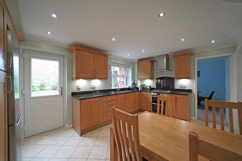 4 bedroom detached house for sale, Felton Grove, Solihull, B91