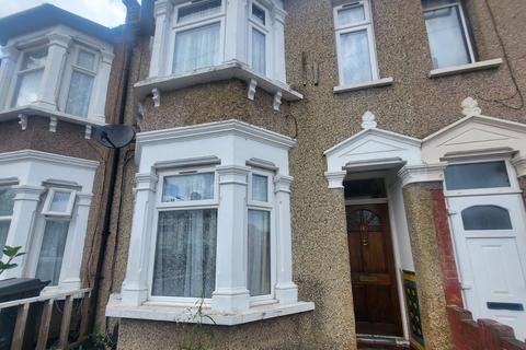 3 bedroom house to rent, Norman Road, Ilford, IG1