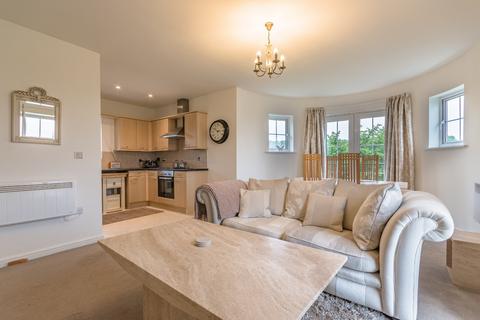 2 bedroom flat for sale, Agincourt Drive, Bingley, West Yorkshire, BD16