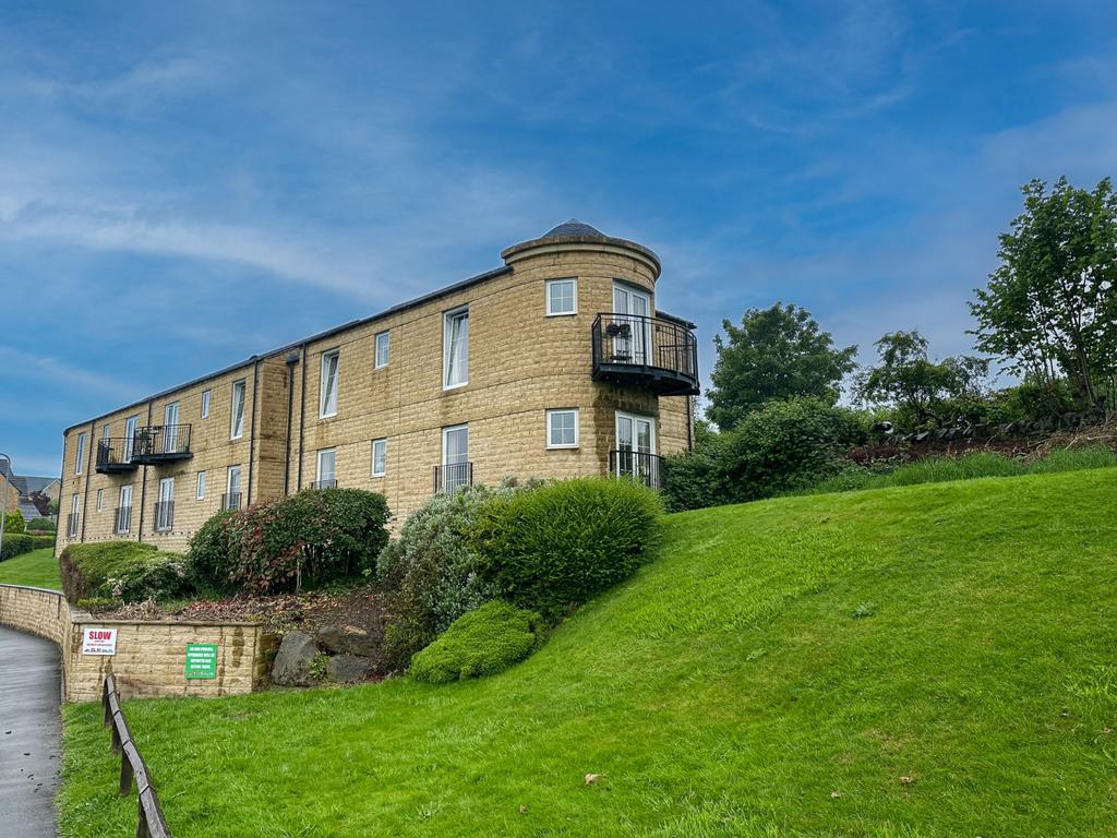 Agincourt Drive, Bingley, West... 2 bed flat for sale - £165,000