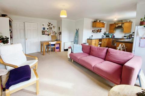 2 bedroom flat to rent, Cromwell Avenue, Reddish, Stockport, SK5