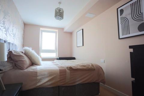 2 bedroom flat to rent, West Granton Road, Granton, Edinburgh, EH5