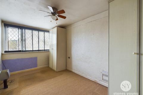 38 Dawlish Close, Blackburn, BB2 4NS