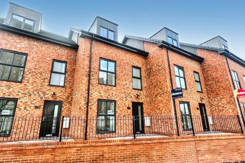 3 bedroom townhouse for sale, Charles Terrace, Runcorn