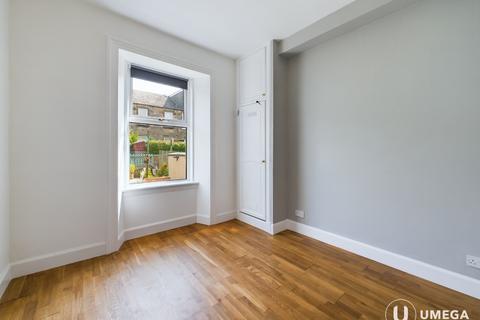 1 bedroom flat to rent, Thornville Terrace, Lochend, Edinburgh, EH6