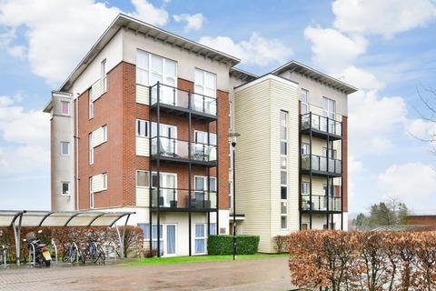 2 bedroom apartment to rent, Park View Road Leatherhead KT22