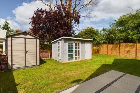 2 bedroom end of terrace house for sale, Lark Vale, Aylesbury HP19