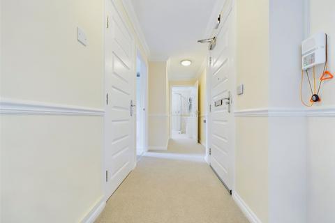 1 bedroom apartment for sale, Grange Road, Bournemouth, Dorset, BH6