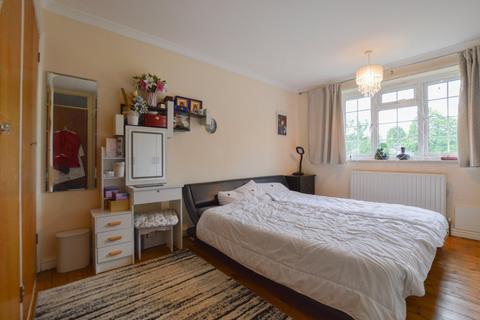 3 bedroom terraced house for sale, Belgrave Manor, Brooklyn Road, Woking, Surrey, GU22