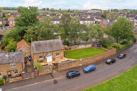 2 bedroom detached house for sale, High Street Finedon, Northamptonshire, NN9 5JN