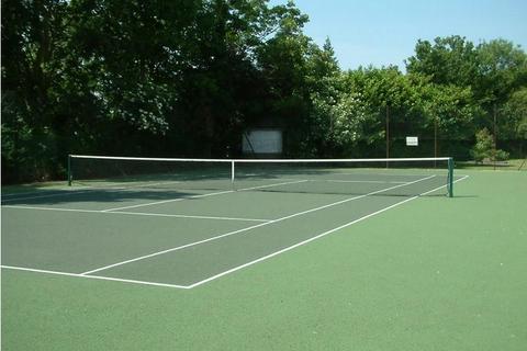 34 Ealing Village, London, W5 2LZ