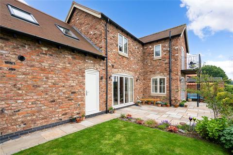 4 bedroom detached house for sale, Waterloo Lane, Skellingthorpe, Lincoln, LN6