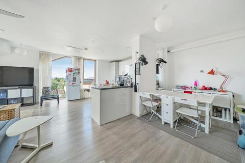 2 bedroom flat for sale, St. Marks Square, Bromley